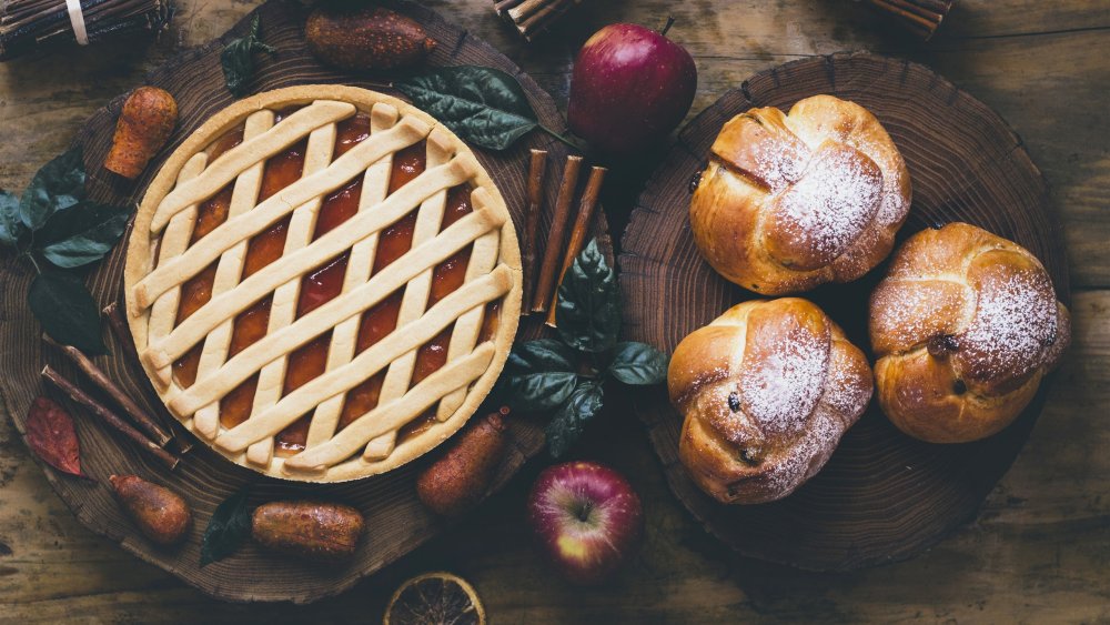 Пирожки и булочки