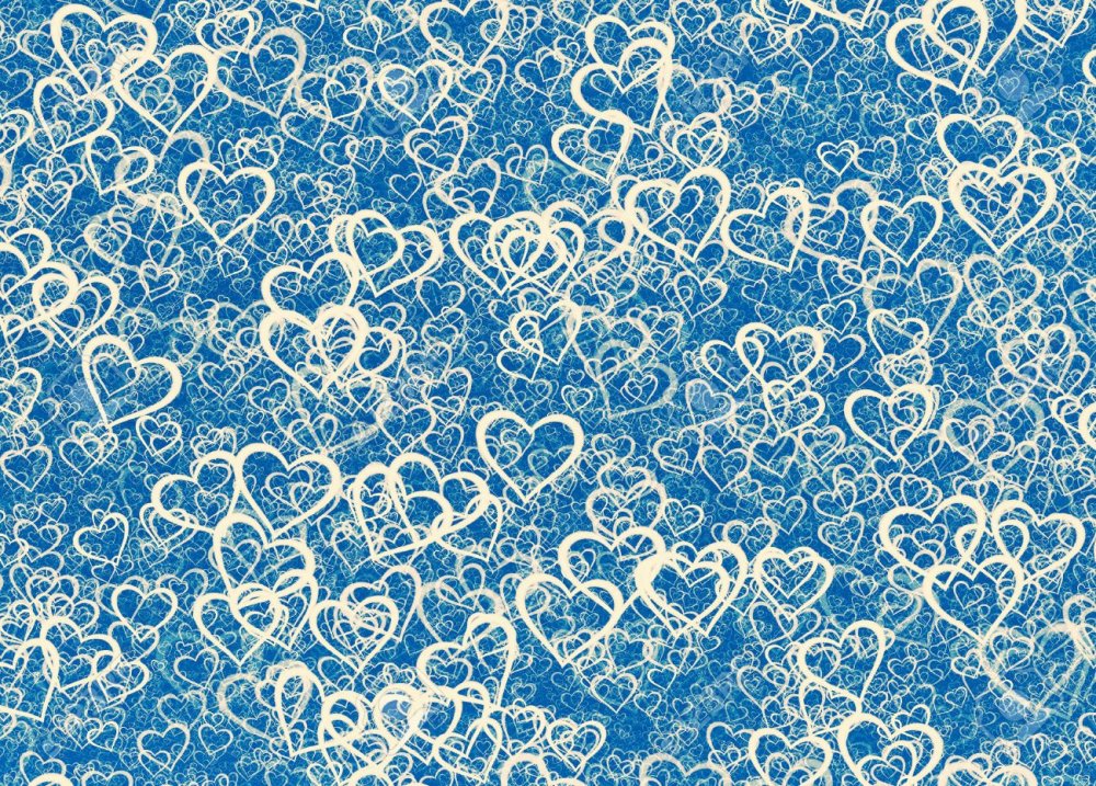 Сердечки на голубом фоне