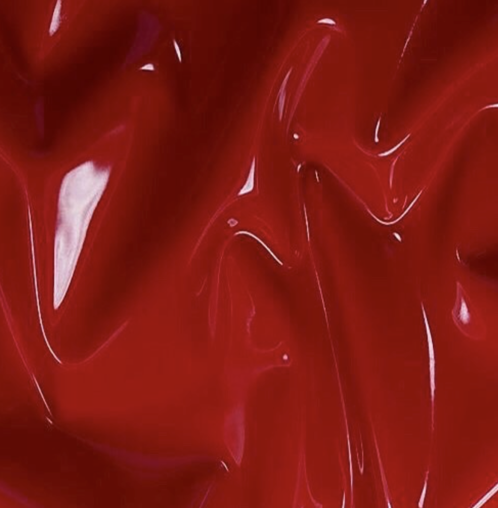 Красный сперва. Красный глянец. Эстетика красного цвета. Красная ткань. Латекс ткань.