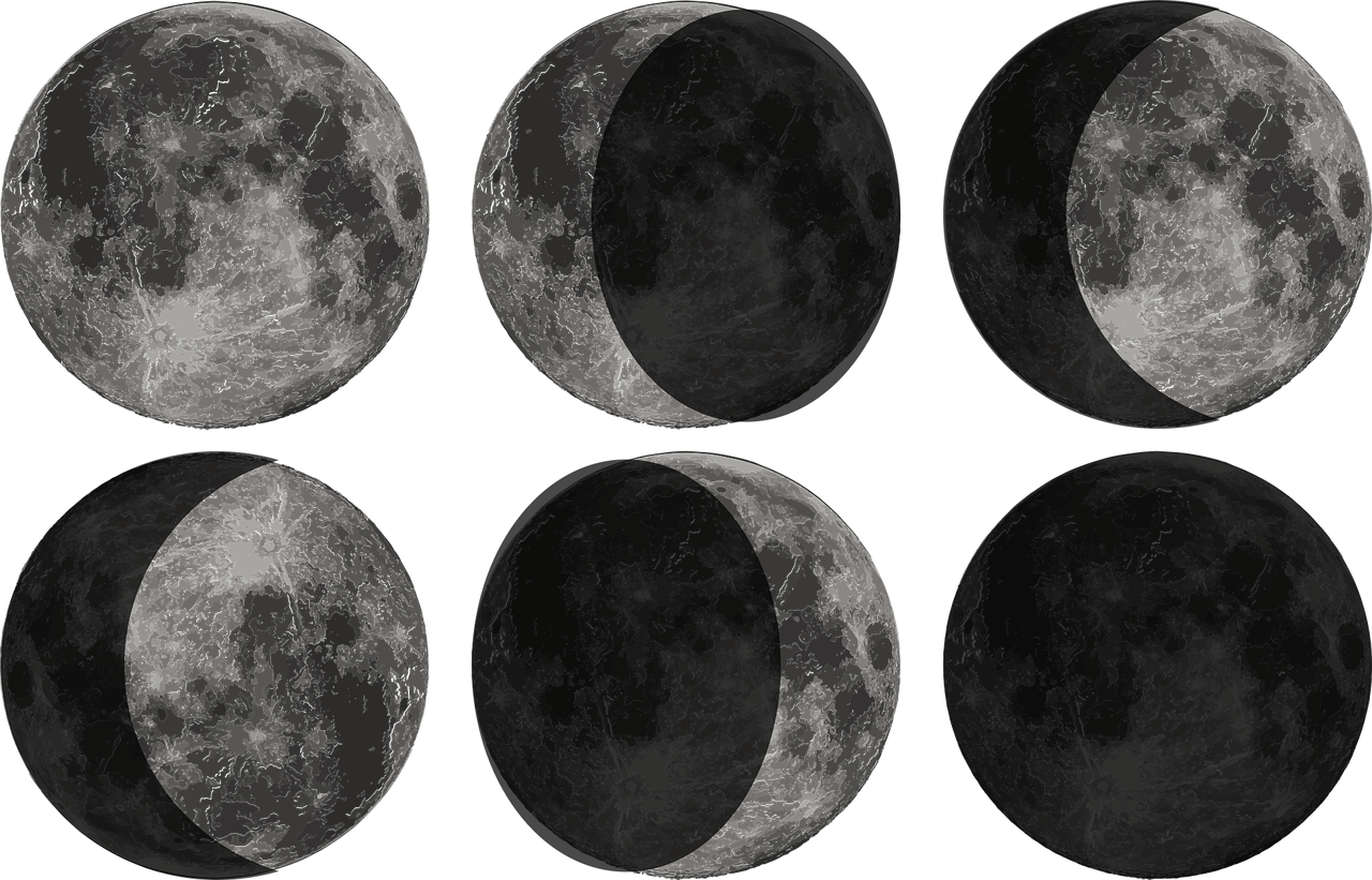 Луна в разное время года