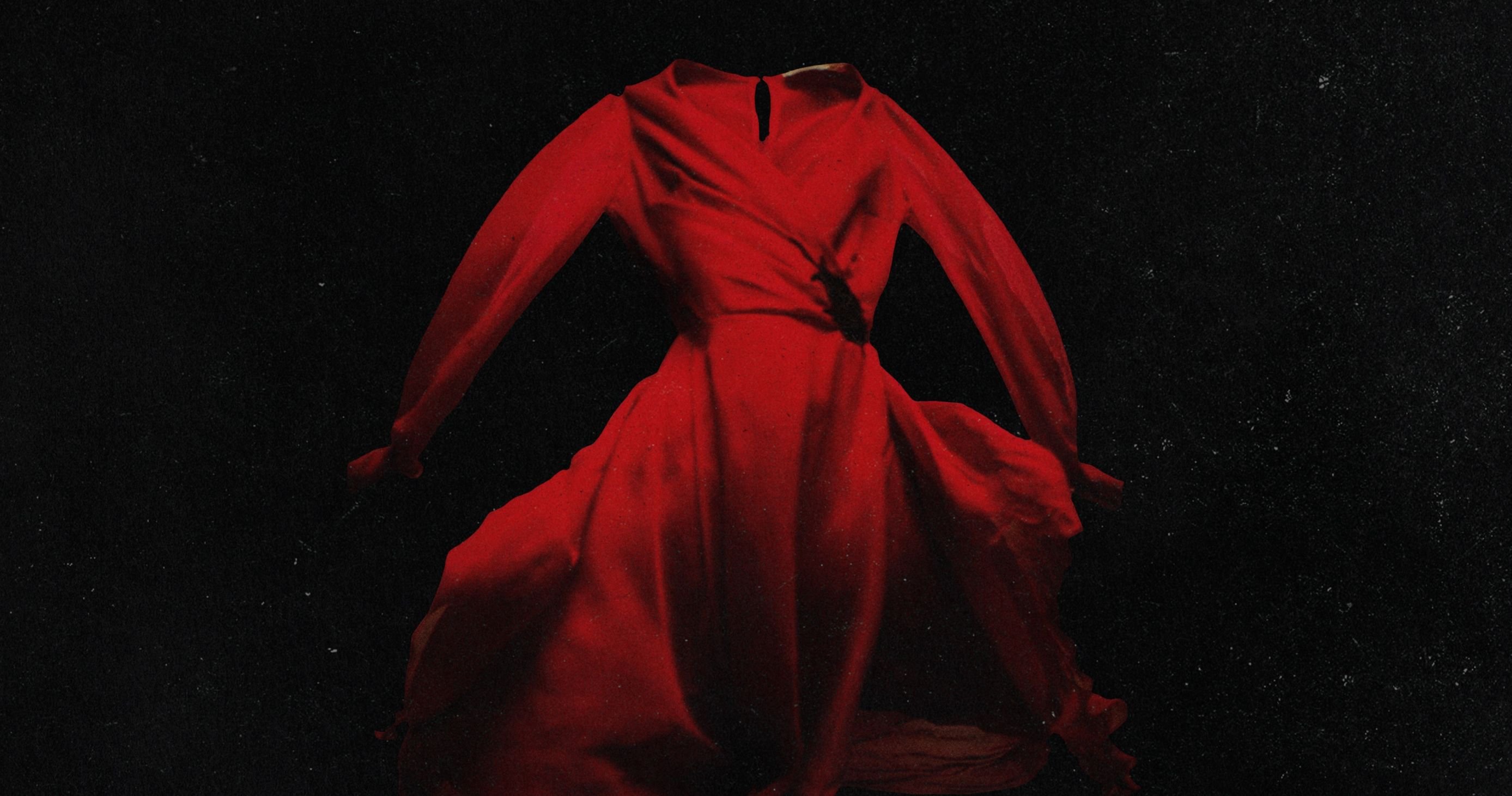 Маленькое красное платье фильм 2018