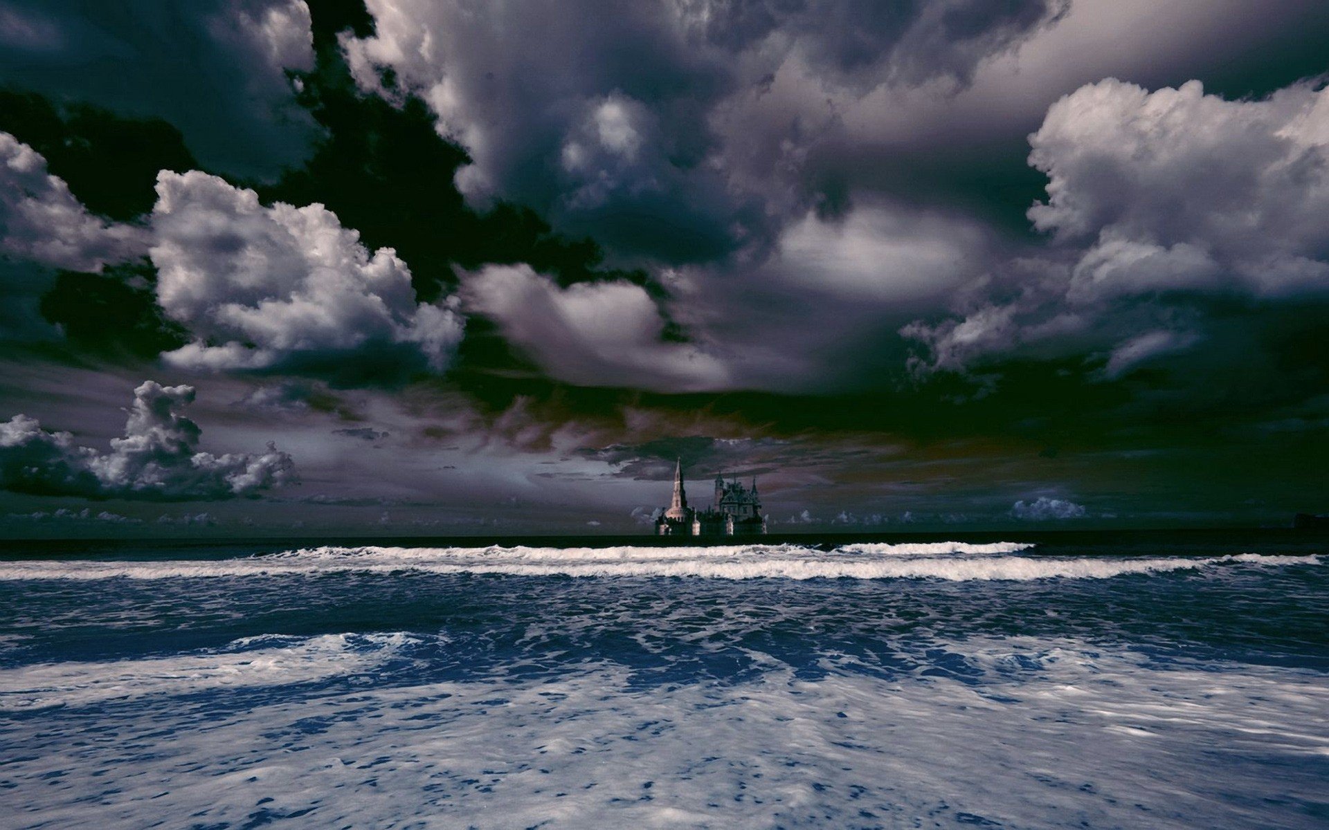 Облака бегут над морем значение. Генисаретское озеро шторм. Атлантический океан шторм. Море шторм. Штормовое море.