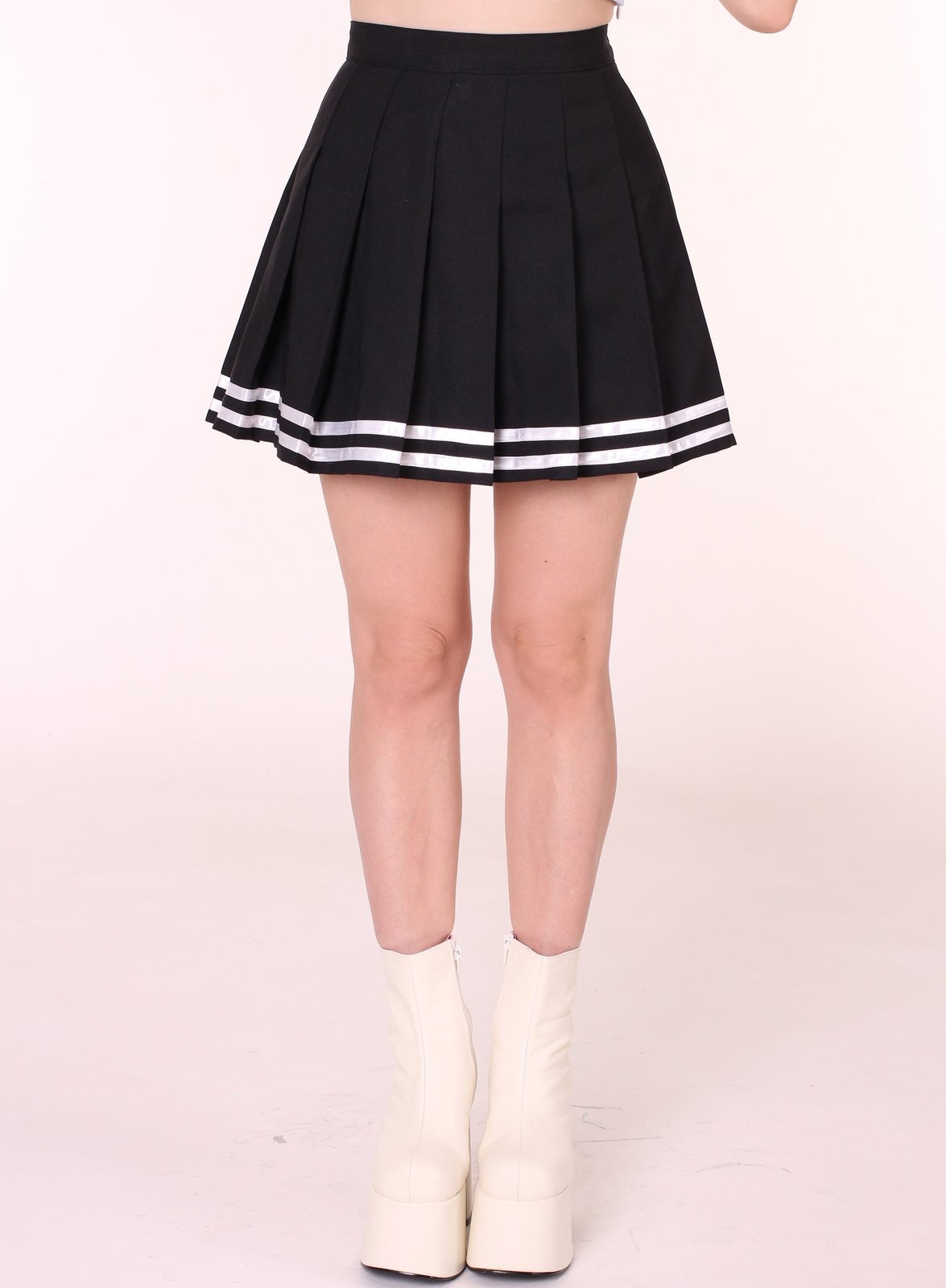 Black cheerleading skirt