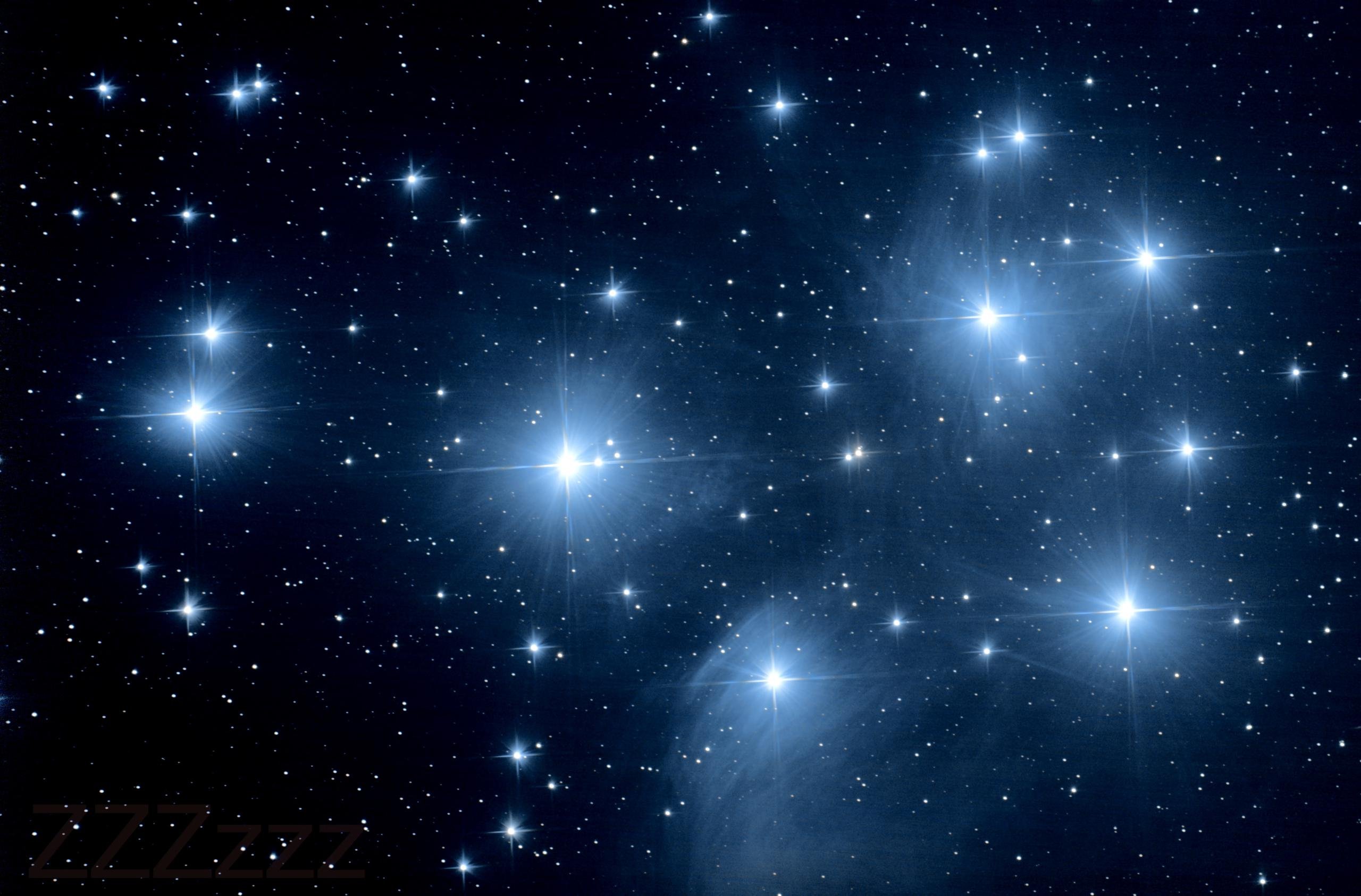 Огромная звезда на небе. Созвездие Плеяды. Улькер Созвездие Плеяд. Созвездие Плеяды (семизвездие).. Плеяда Созвездие 7 сестёр.