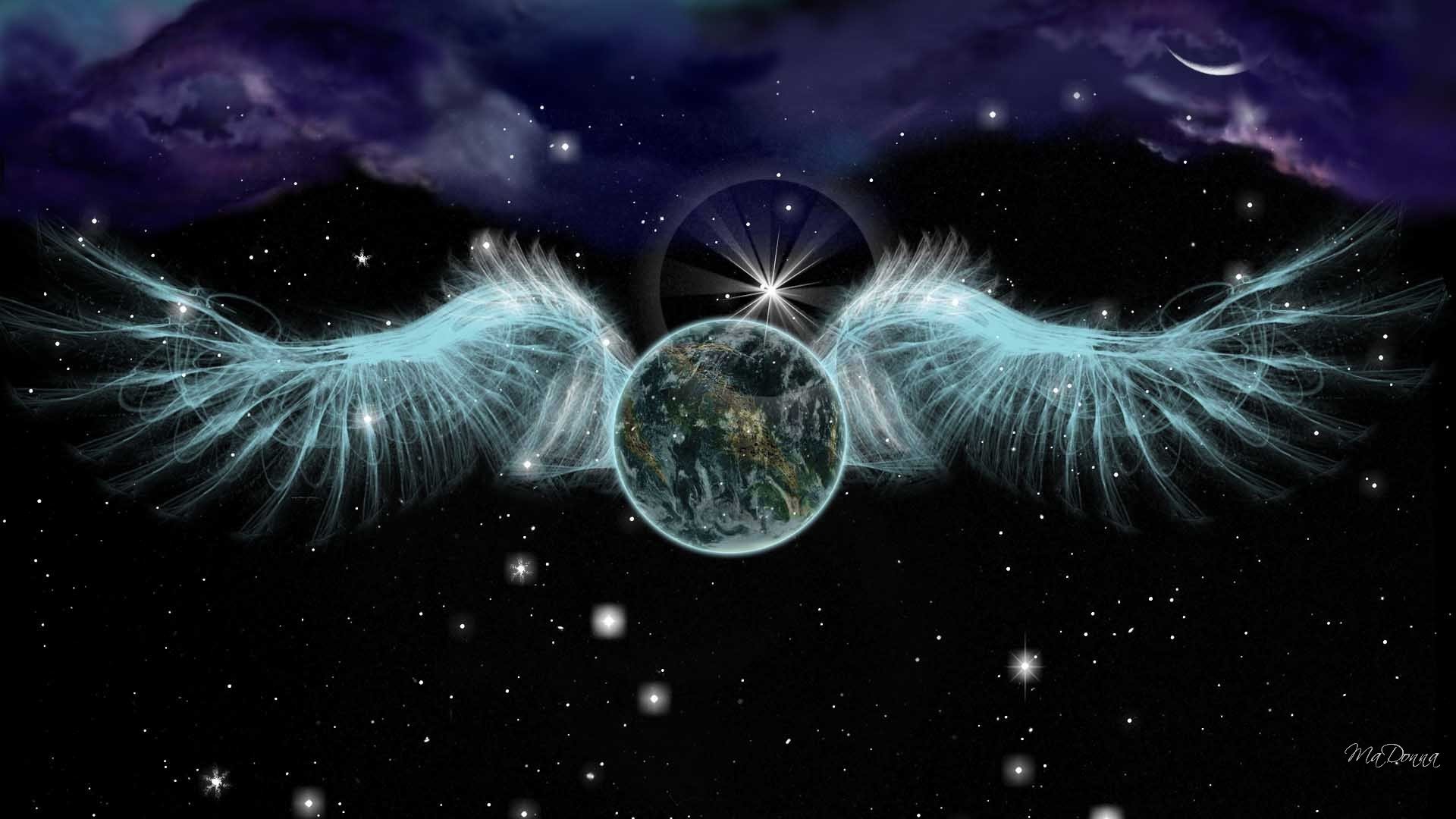Его душа а звездное серебро. Крылья души. Душа в космосе. Космическая птица. Космический ангел.