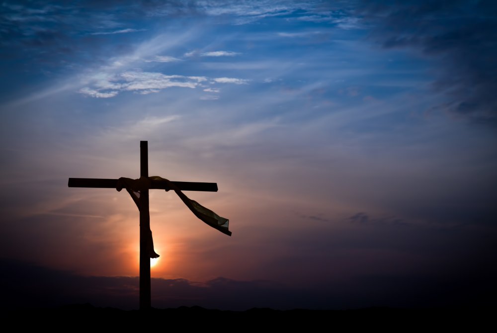 Крест в небе