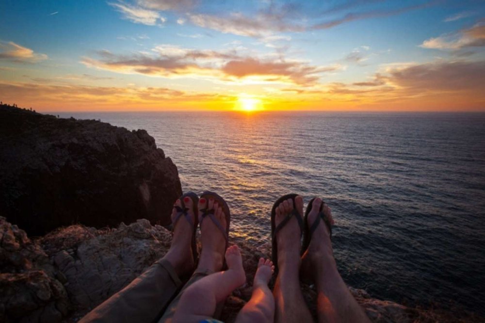 Ноги на побережье
