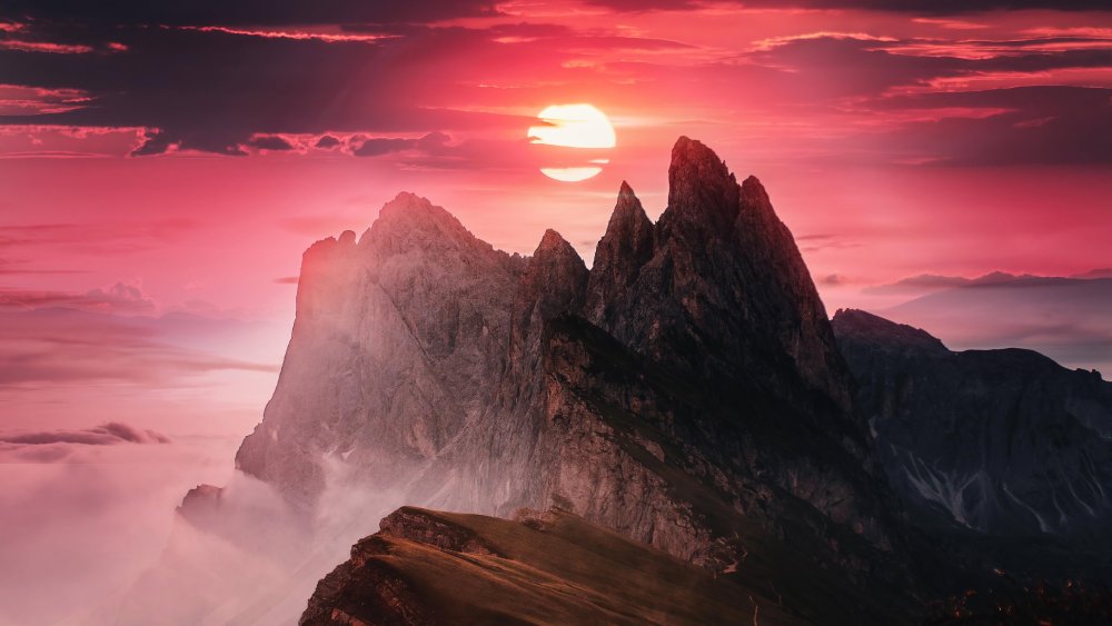 Гора Алибек в Домбае