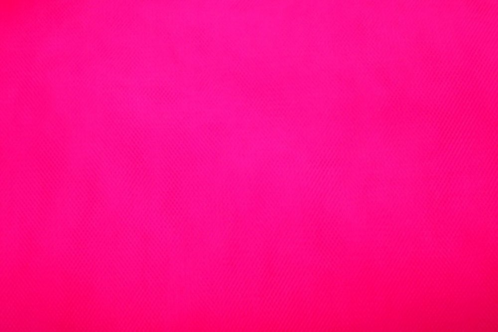 Фиолетовый яркий