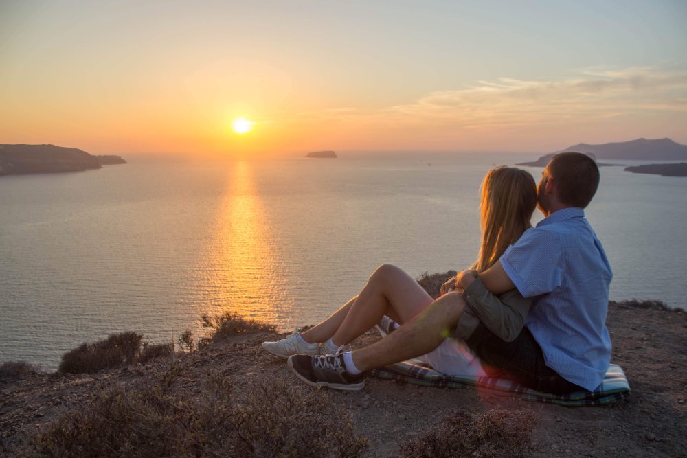 Влюбленные на берегу моря