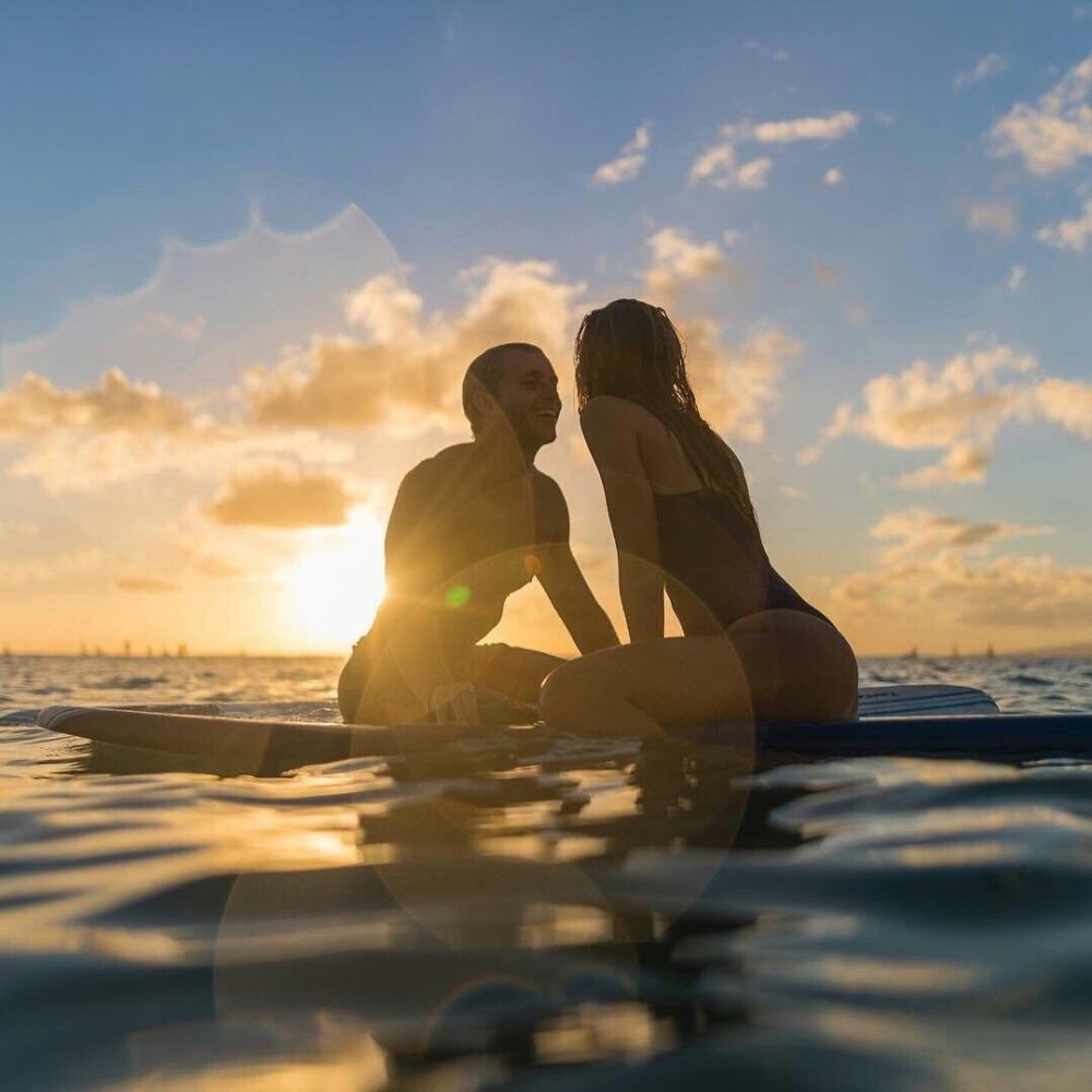 Мужчина и женщина на пляже