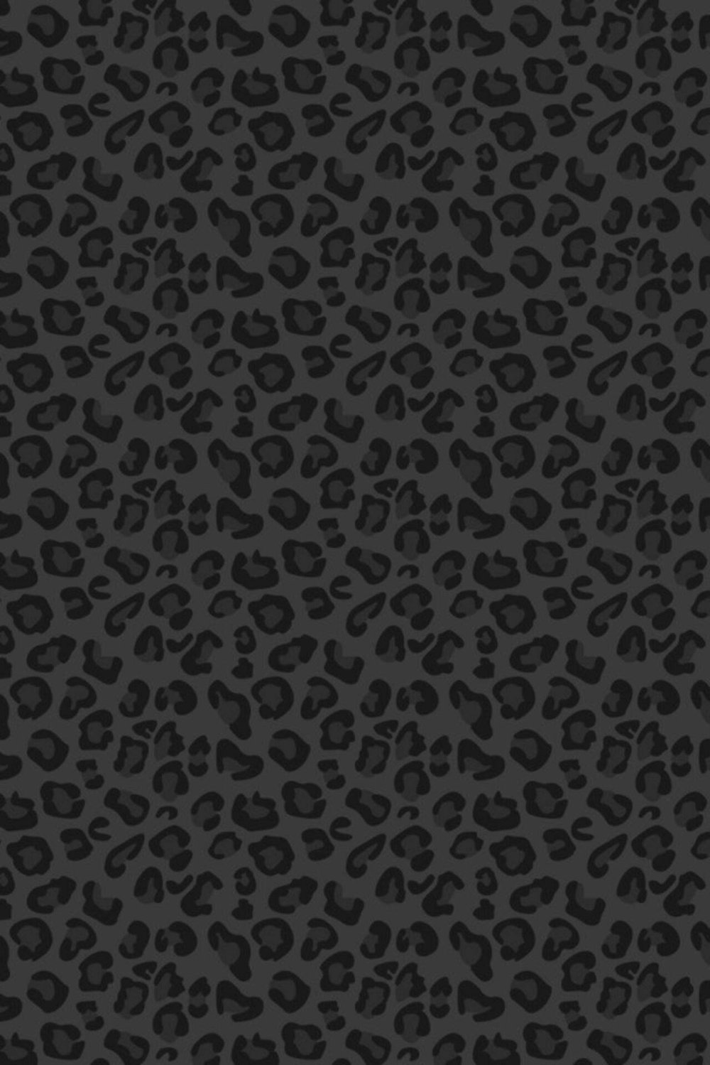 Леопардовый принт на черном фоне