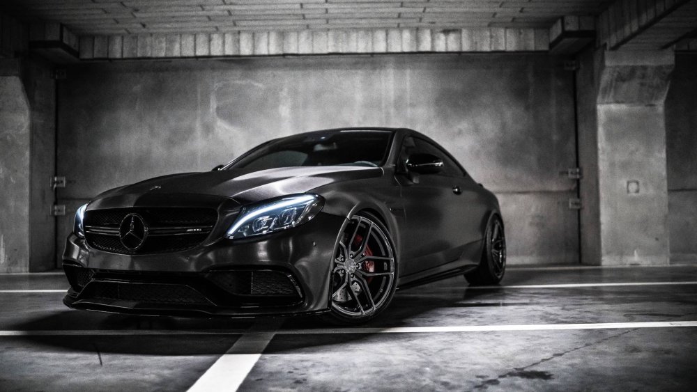 Mercedes Benz e63 AMG обои