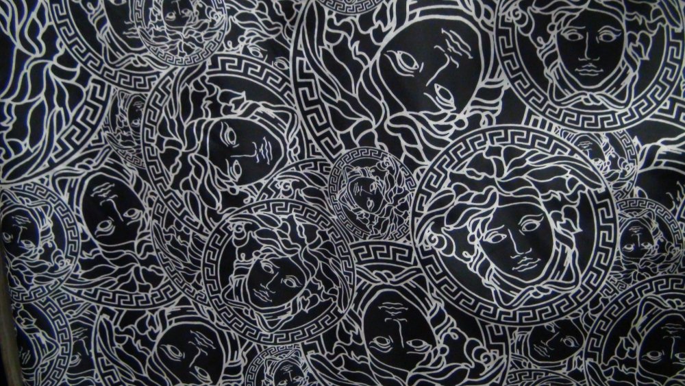 Обои Версаче