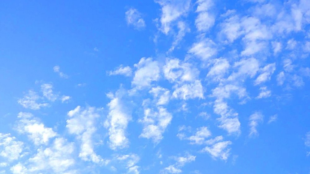 Солнце в облаках