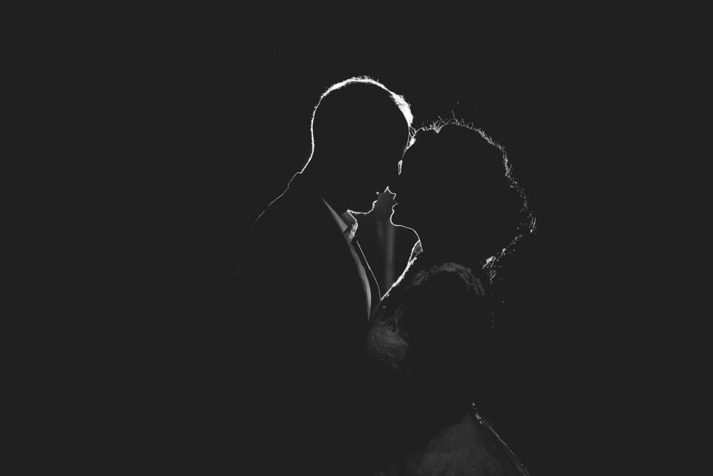 Человек в темноте