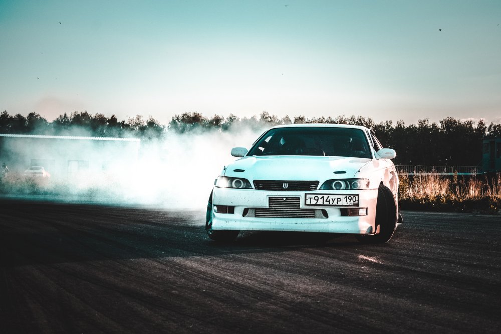 Toyota Mark 2 90 JDM дрифт