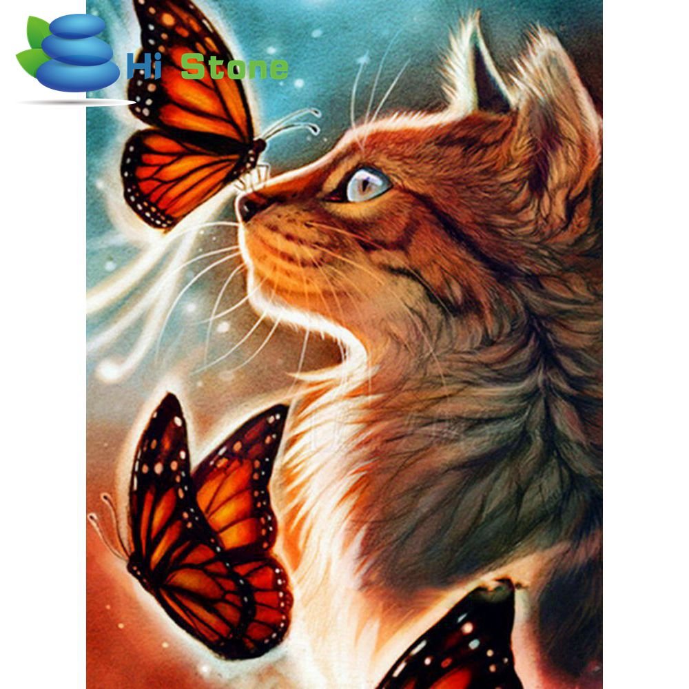 Кот и бабочка