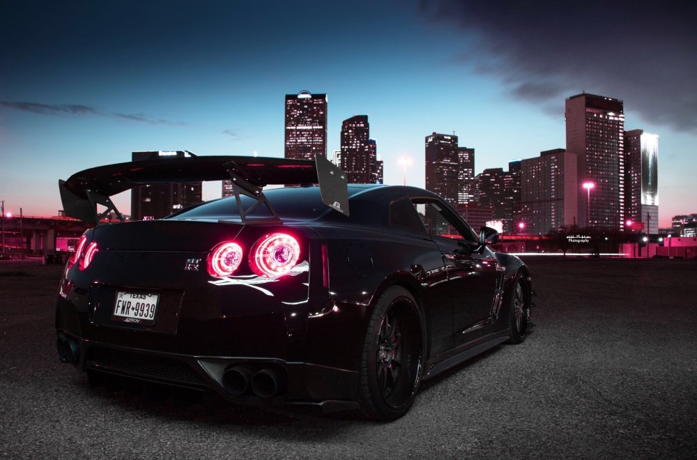 Nissan GTR