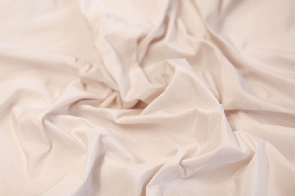 Ткань цвет топленого молока