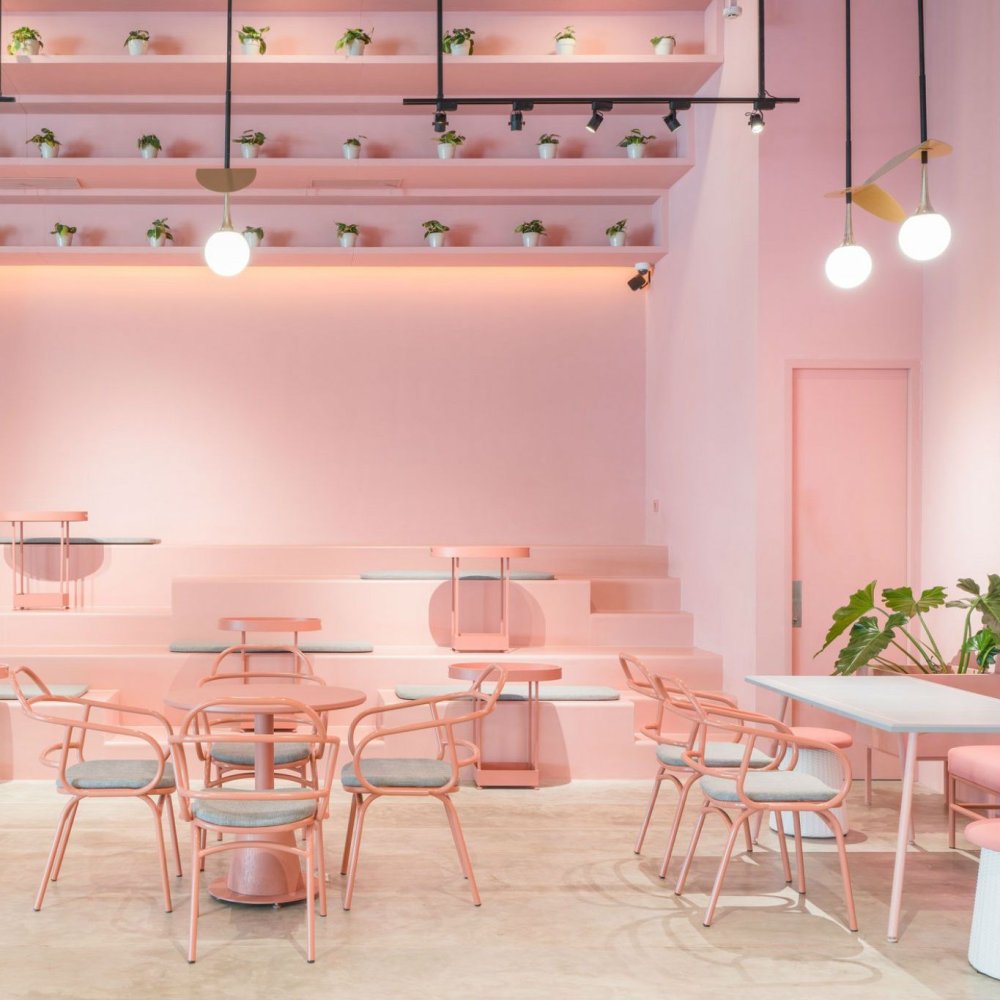 Розовое кафе