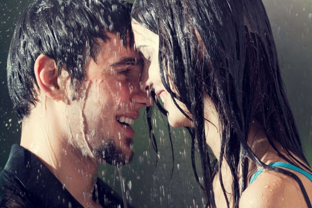 Силуэты влюбленных акварель