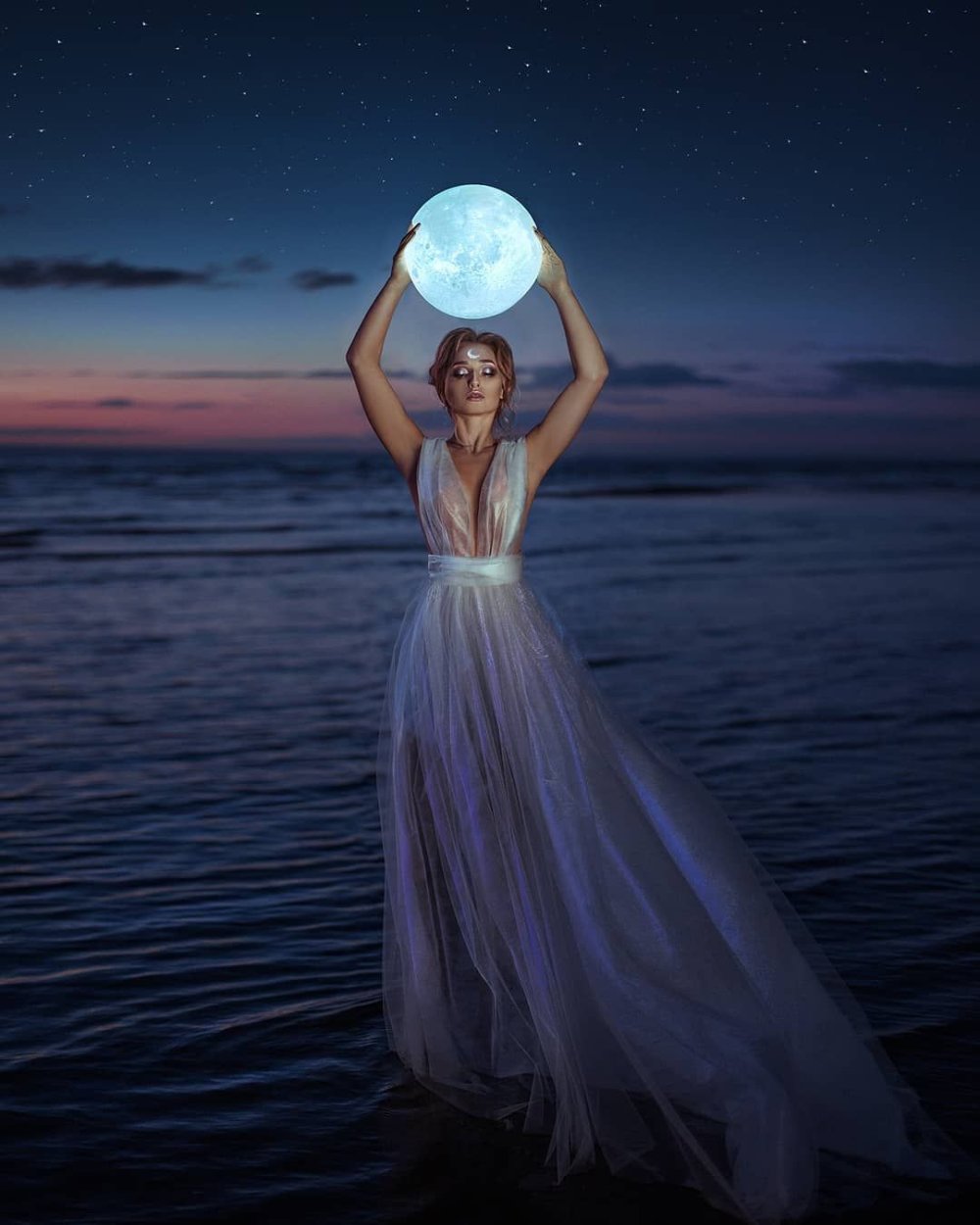 Танцы под луной