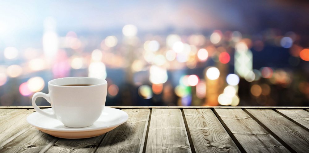 Чашка кофе размытая