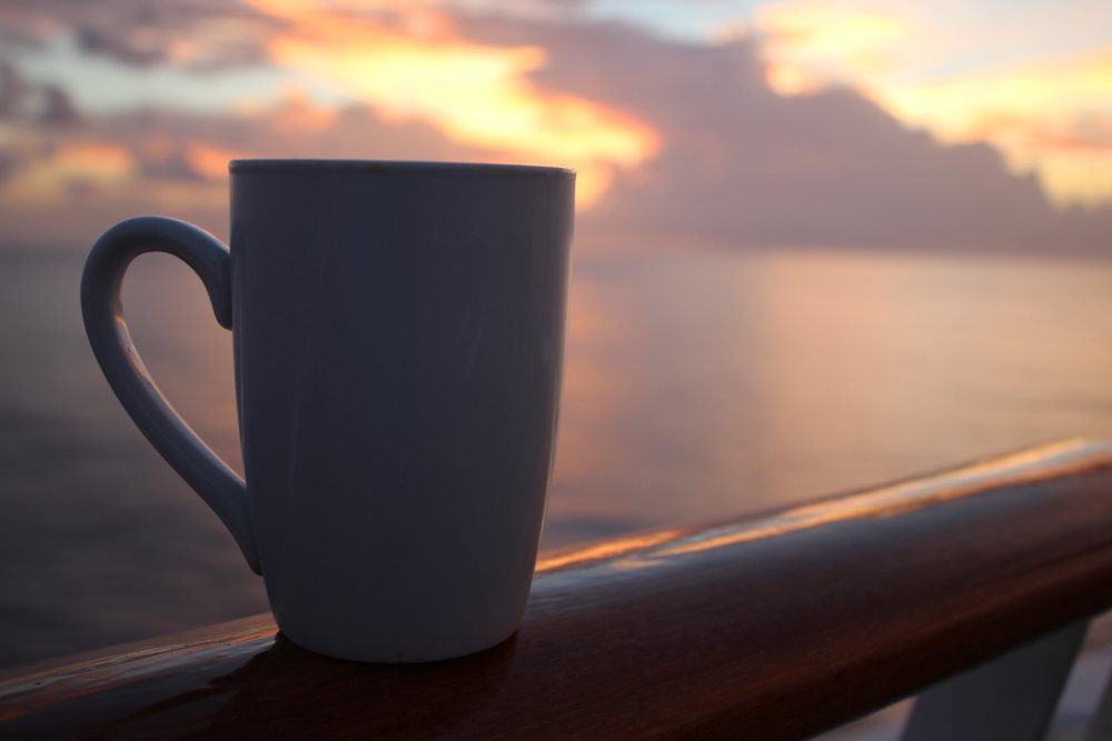 Чашечка кофе на рассвете