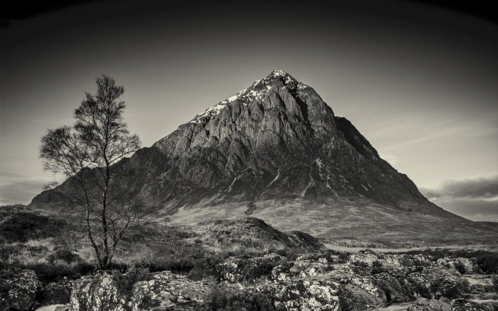 Темные горы