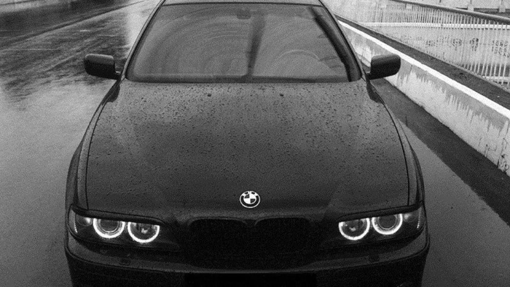 БМВ м5 е60 ангельские глазки