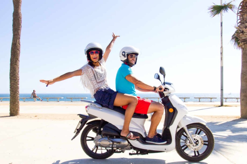 Скутеры, мотоциклы для девушек