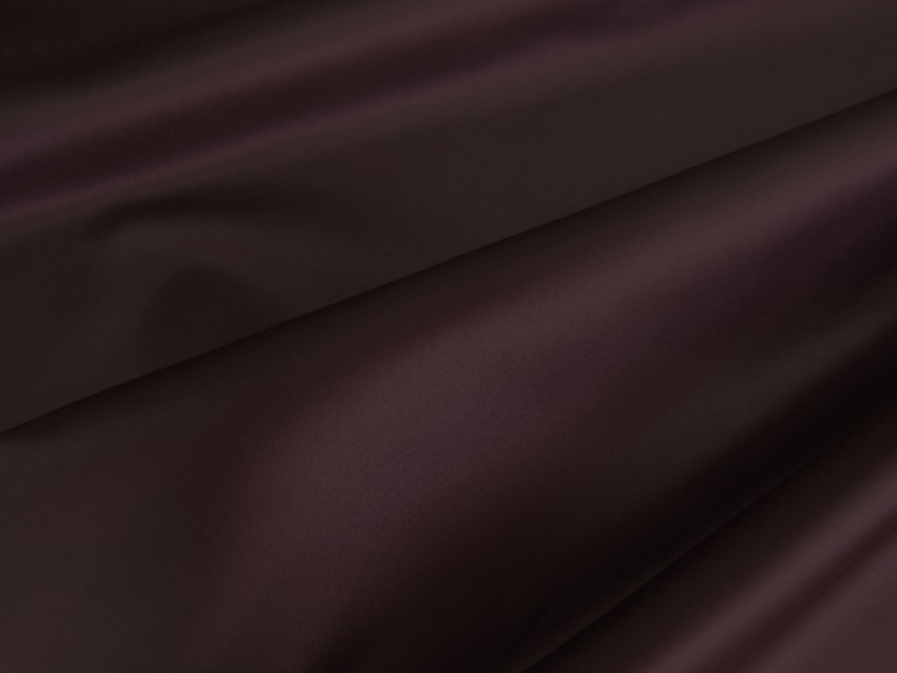 Тёмно-коричневый цвет