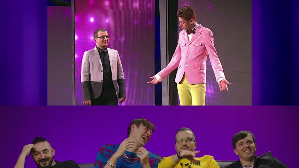 Клавиатура на столе