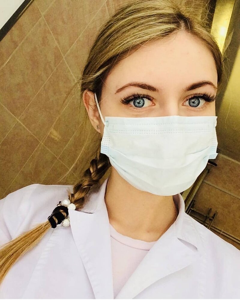 Красивые девушки врачи