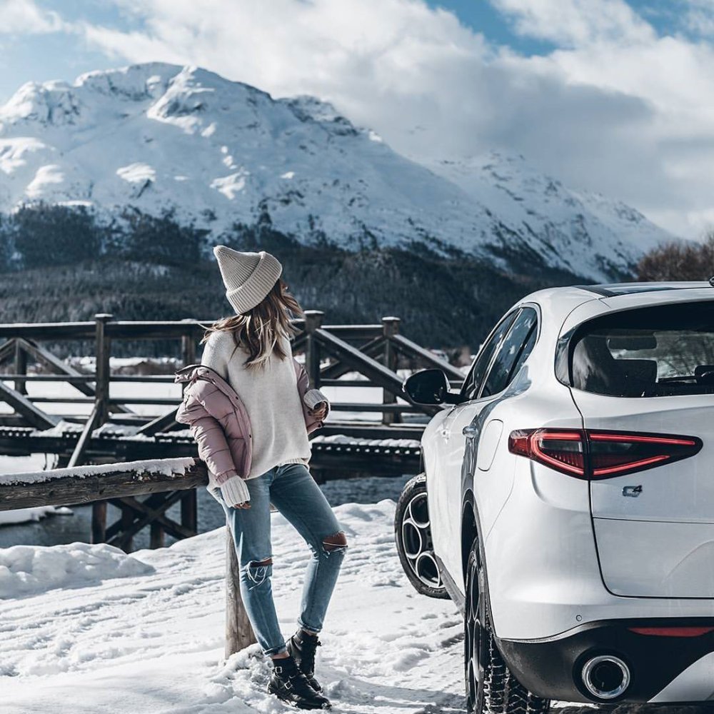 Зимний фотосет с машиной