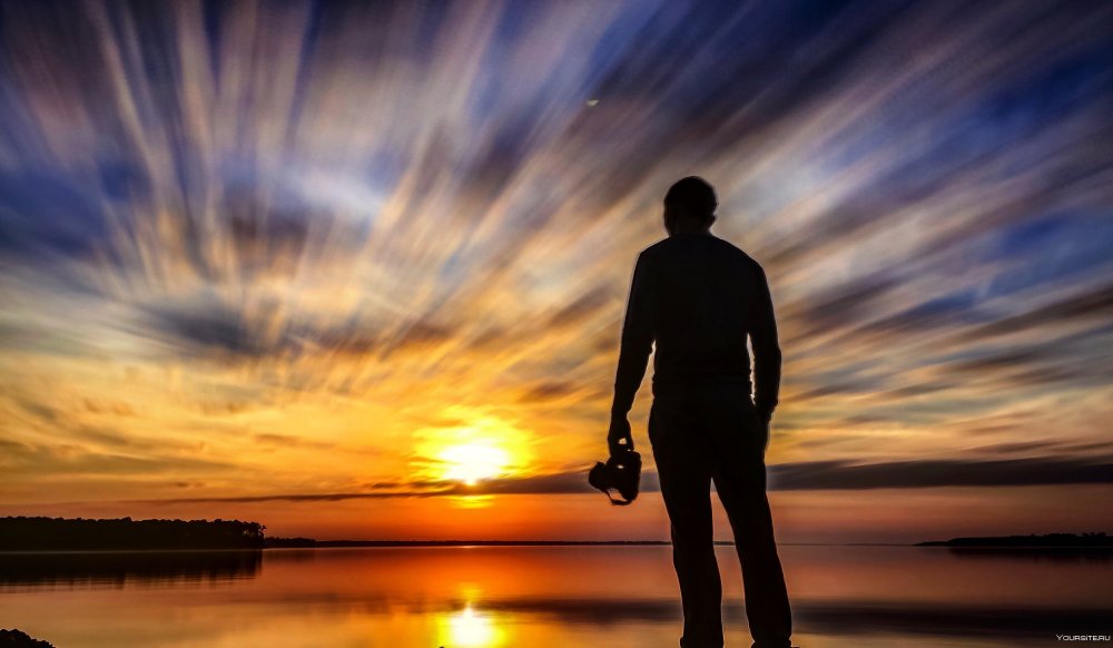 Влюбленные на закате