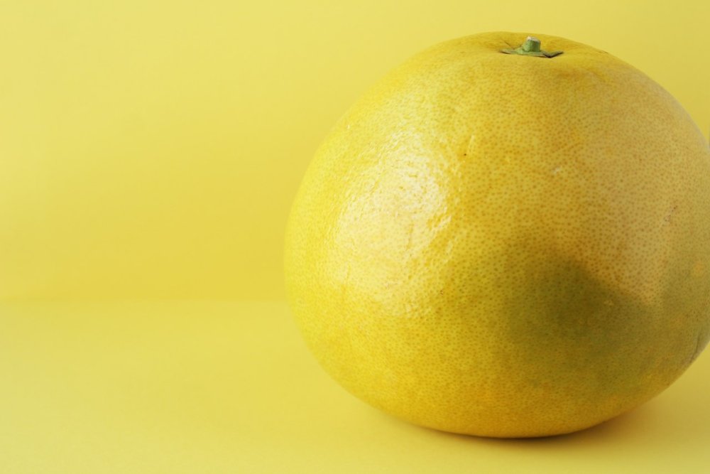 Красный апельсин и грейпфрут