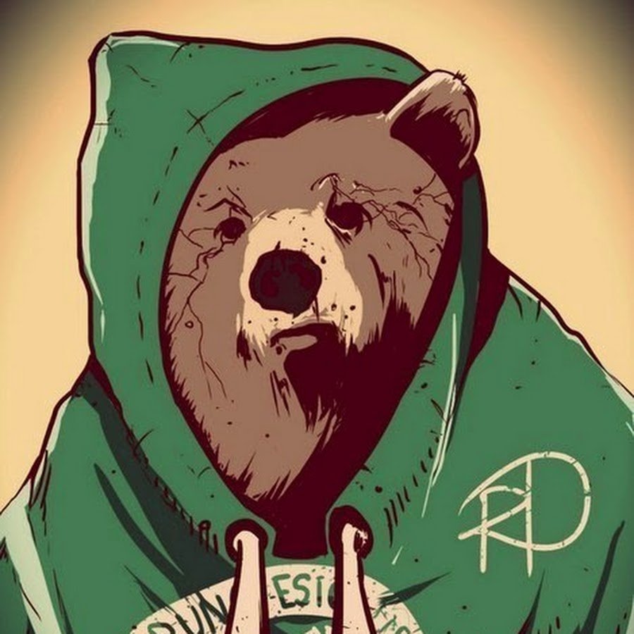 Медведь в капюшоне