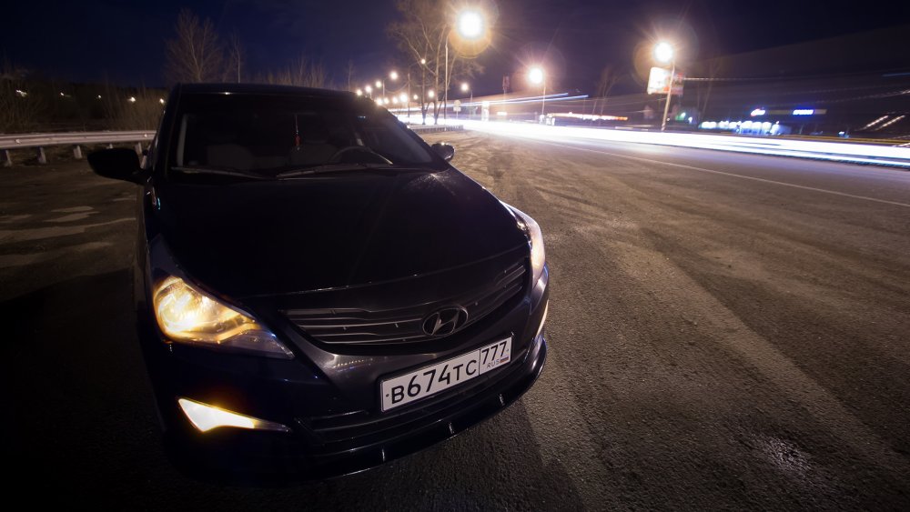 Хендай Солярис 2016 ночью