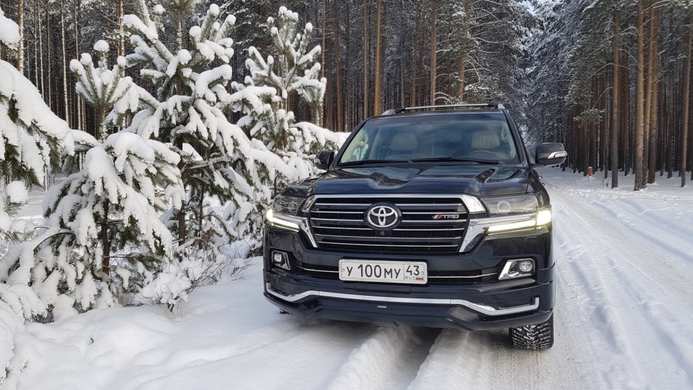 Land Cruiser 200 черный тонированный