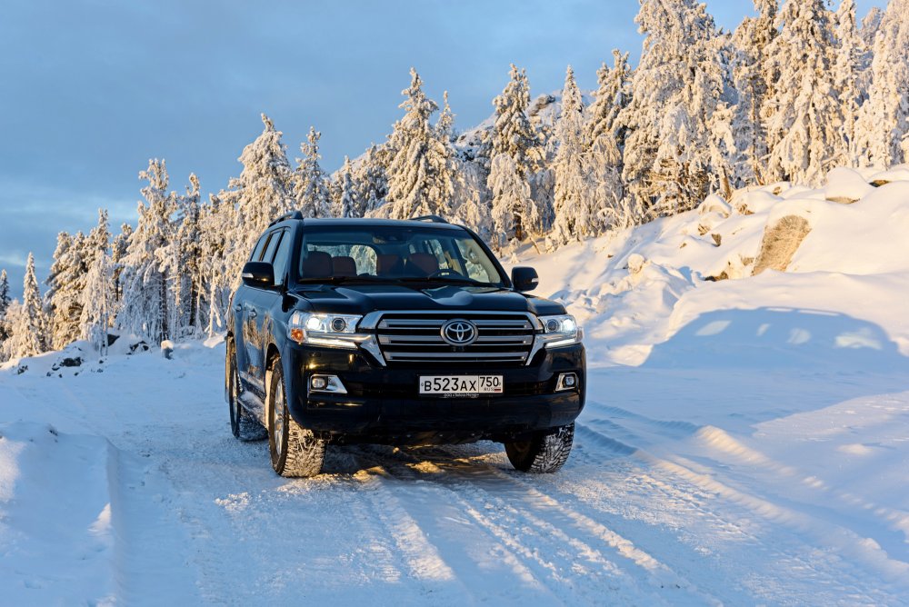 Toyota Land Cruiser 200 MTR