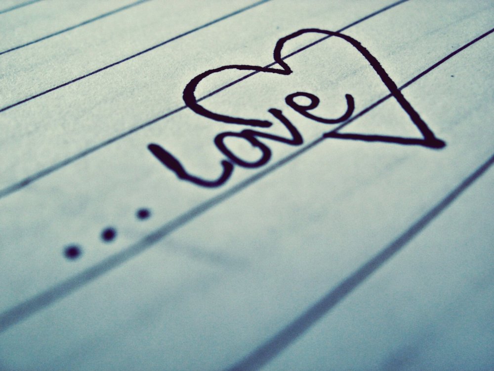 Красивые обои с косметикой