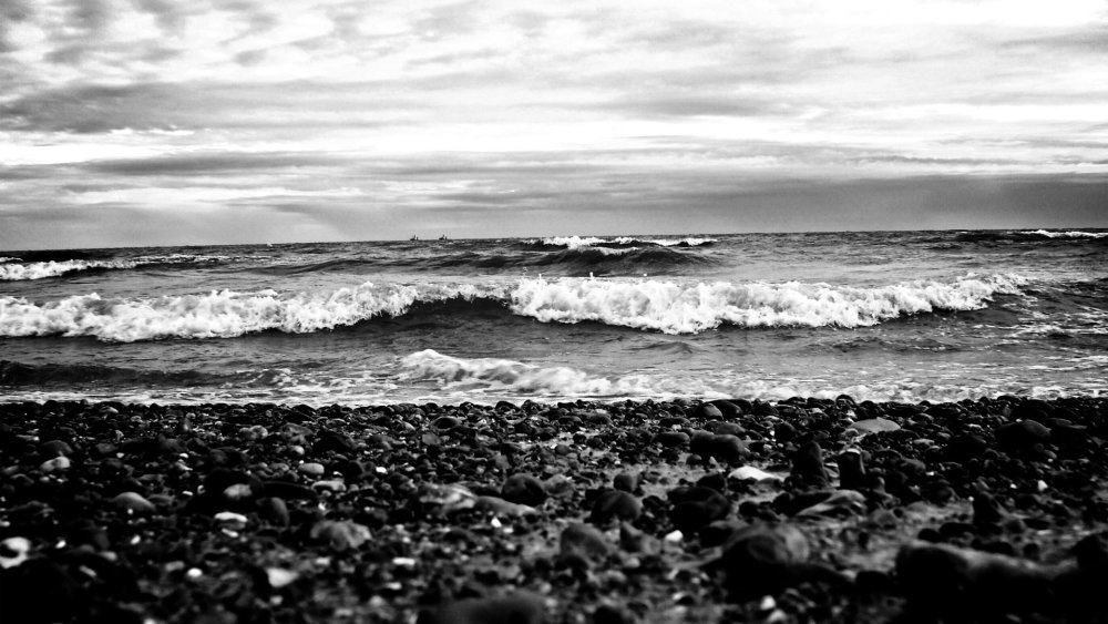 Черные волны