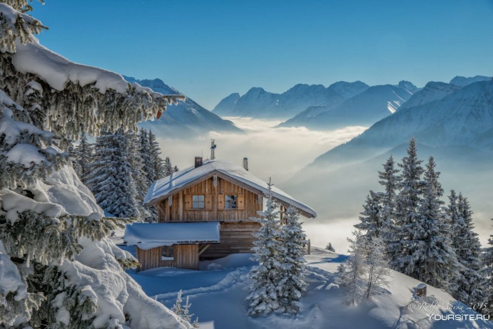 Дом у озера штат Монтана