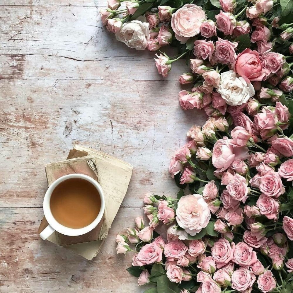 Кофе и цветы стильно