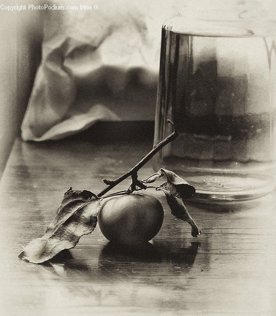 Натюрморт с перепелиными яйцами