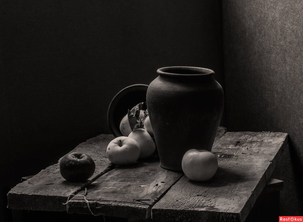 Мрачный натюрморт