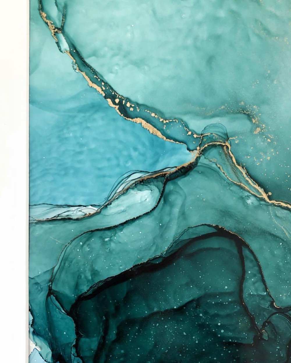 Мрамор зелено изумрудный