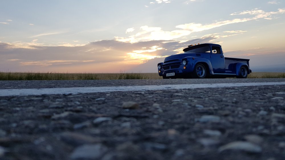 Логотип ЗИЛ 130